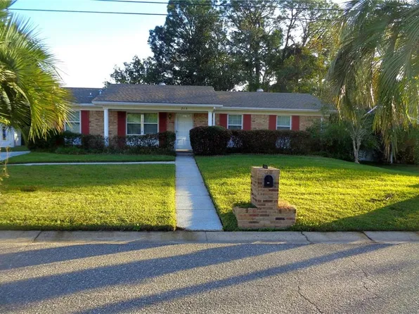 215 S Mauvilla Dr, Chickasaw, AL 36611