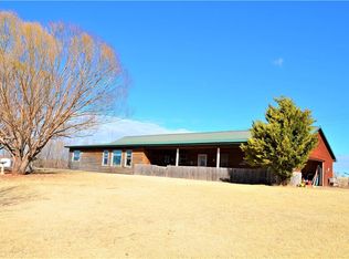 11749 N 2240th Rd, Cordell, OK 73632