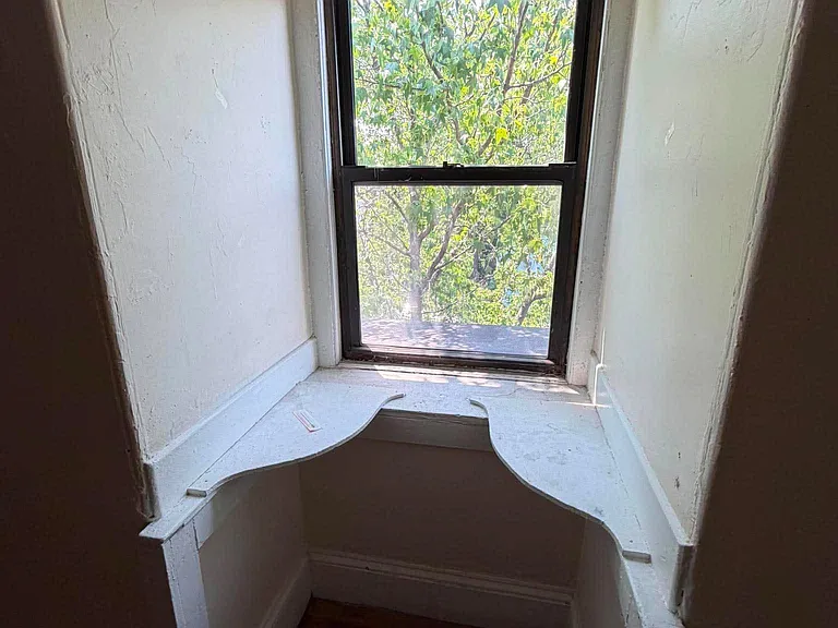 179.5 Harvard St #3-5 — Photo 30