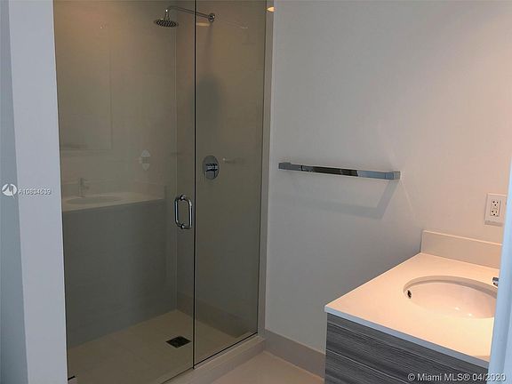 5th image of 3401 NE 1st Ave #1610