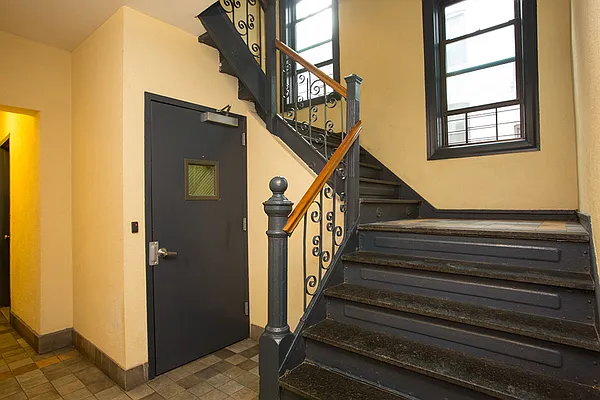 Sold by Corcoran | media 16