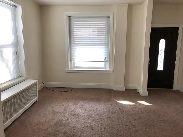 221 Cocoa Ave — Photo 5