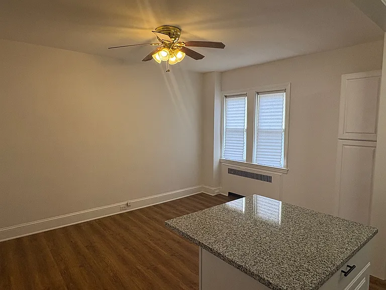 3044 Mayfield Ave — Photo 4