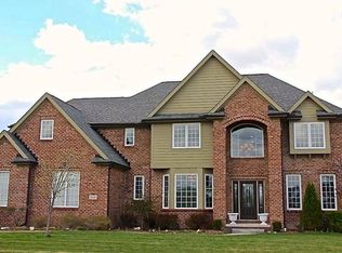 5625 Bluewater Ln, Sylvania, OH