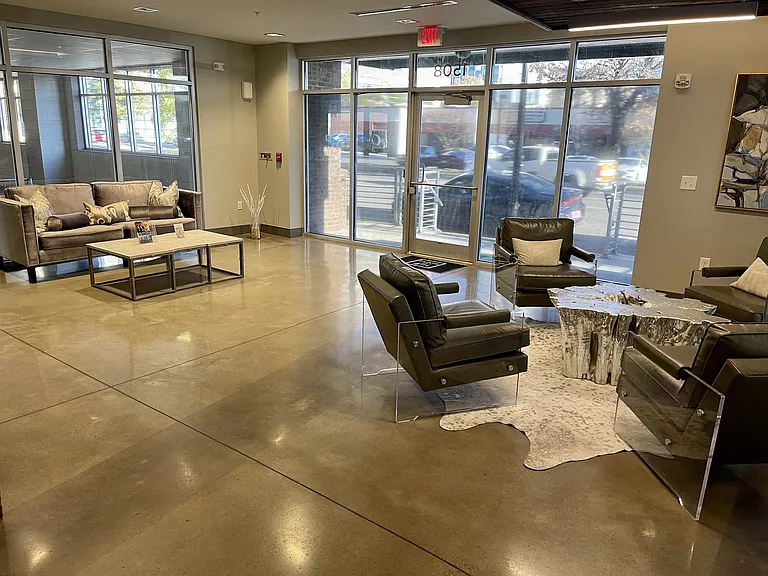 Clubhouse & Leasing Area