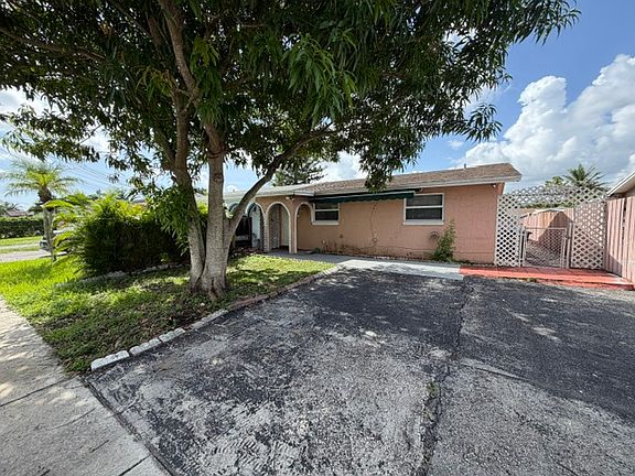 2nd image of 6432 SW 18th Ct #A