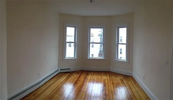 15 Romsey St #3 — Photo 12