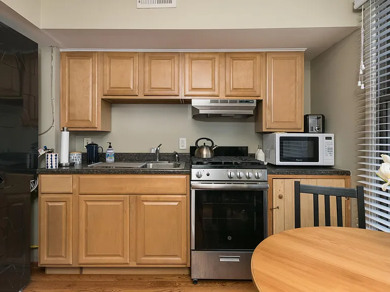 193 N Union St #2 — Photo 5