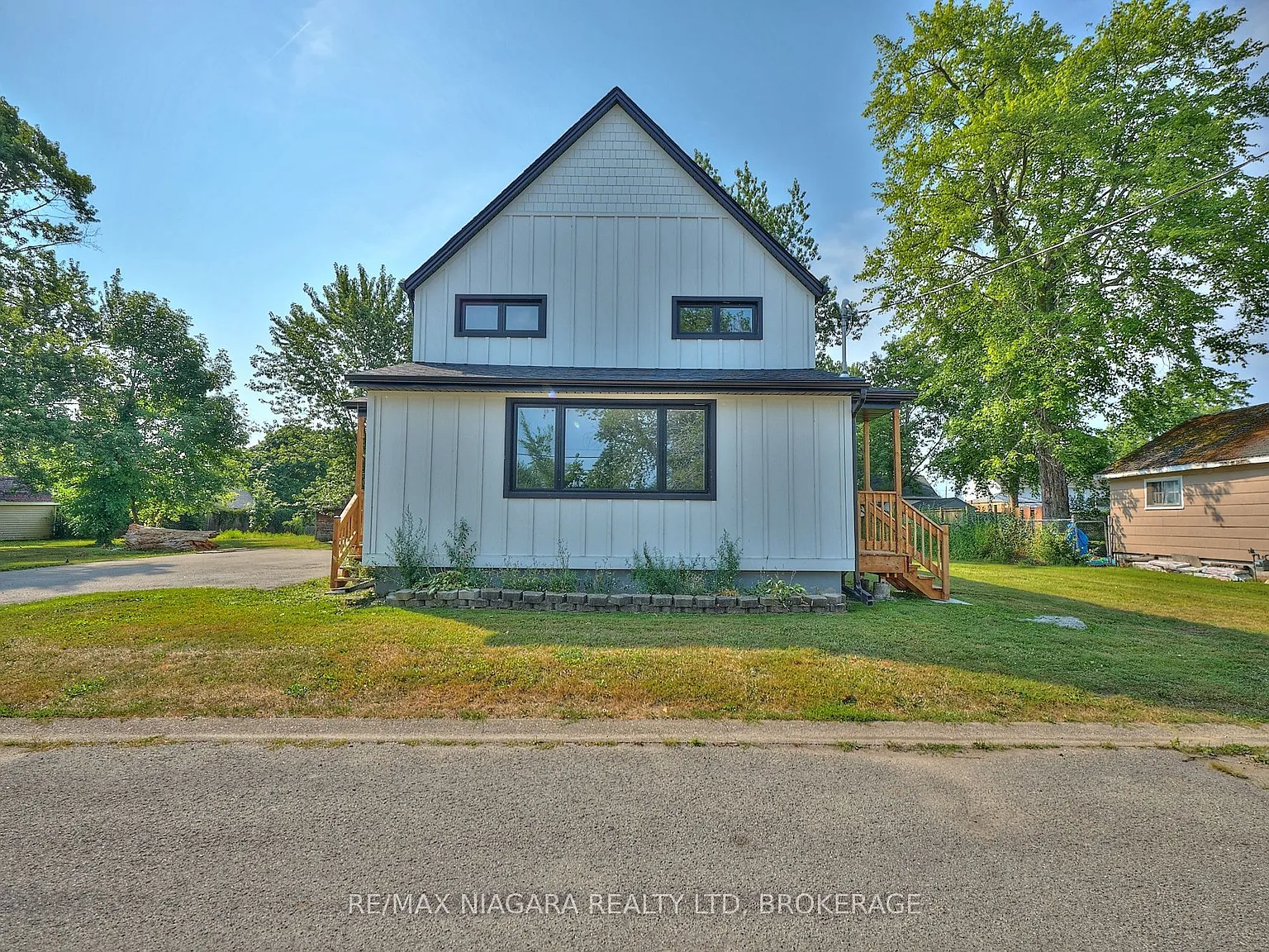 2 bed, $2,100 — Photo 3