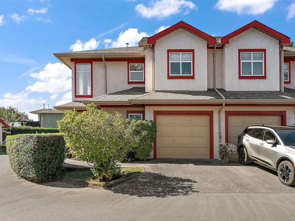 1110 Willow St #106, Saanich, BC V8X 3K2