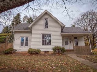3714 Charles St, Rockford, IL 61108