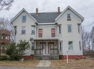 41 Leavitt St, Brockton, MA 02301