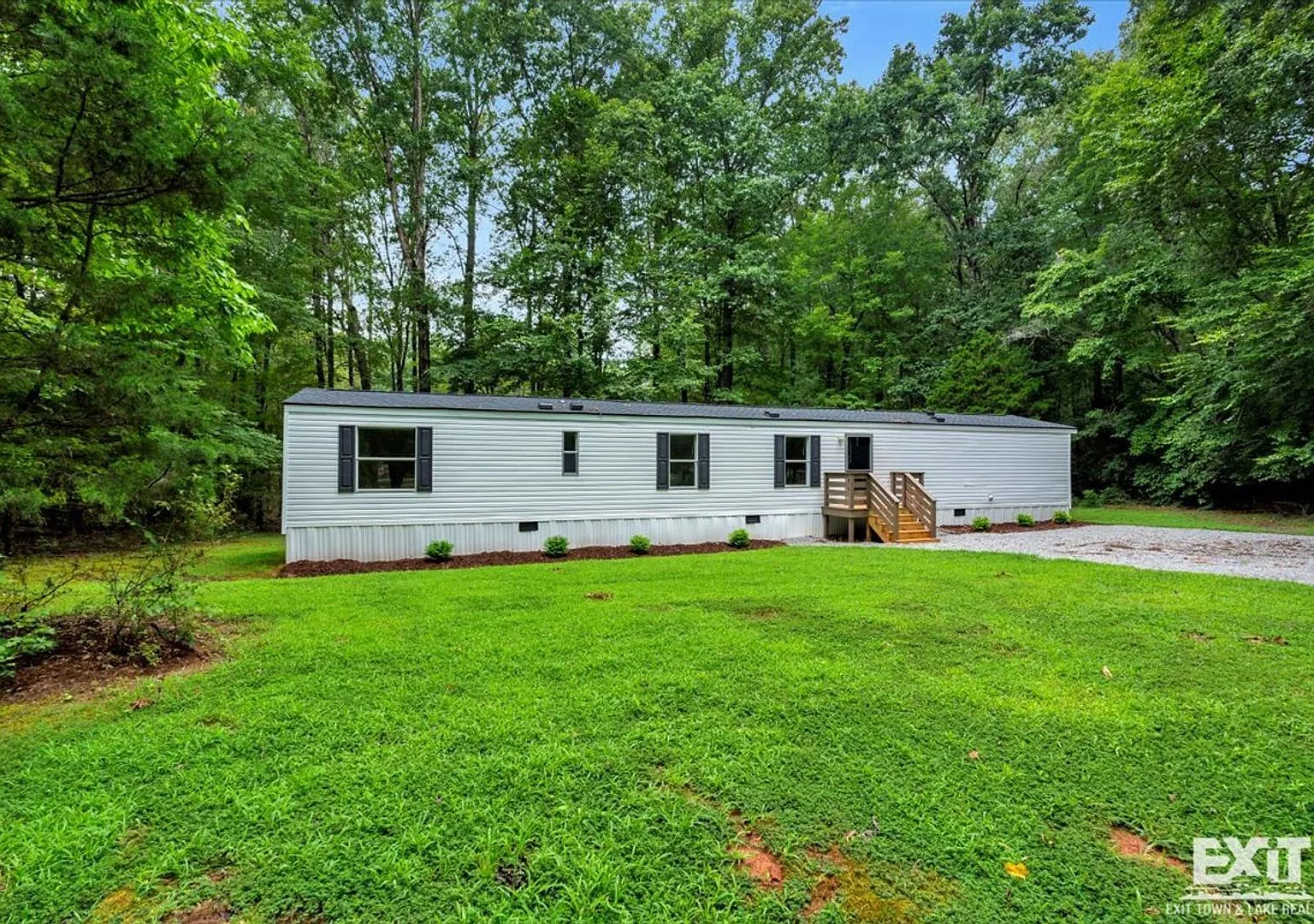 Welcome to Your Fresh Start at 139 Cookout Terrace! — Photo 2