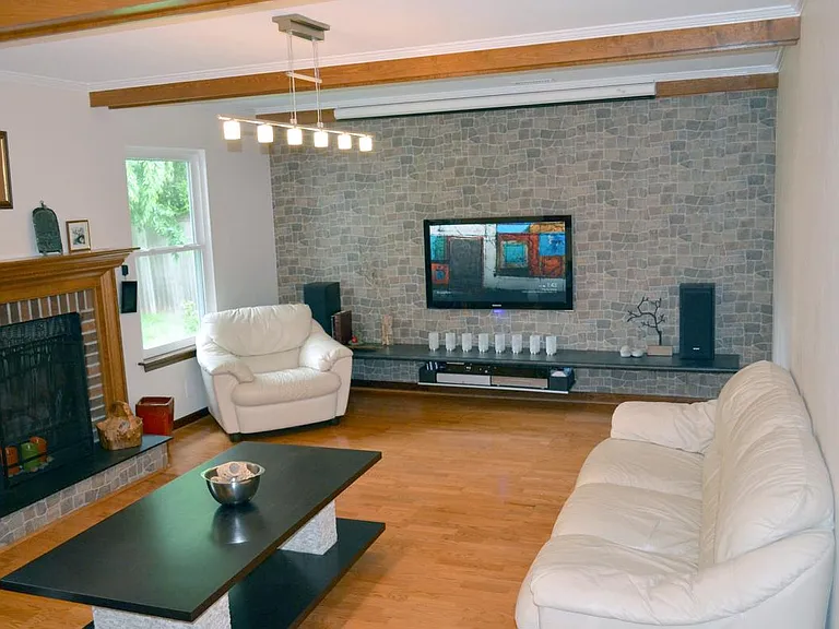 1069 Country Mill Rd — Photo 8