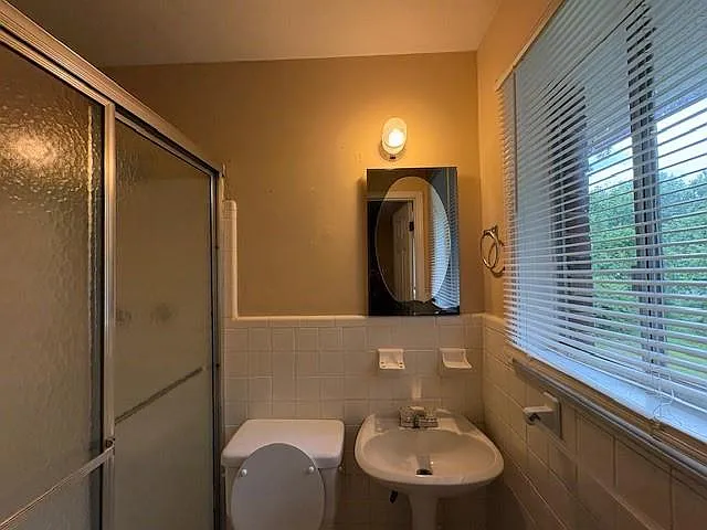 4994 Velva Ct — Photo 10