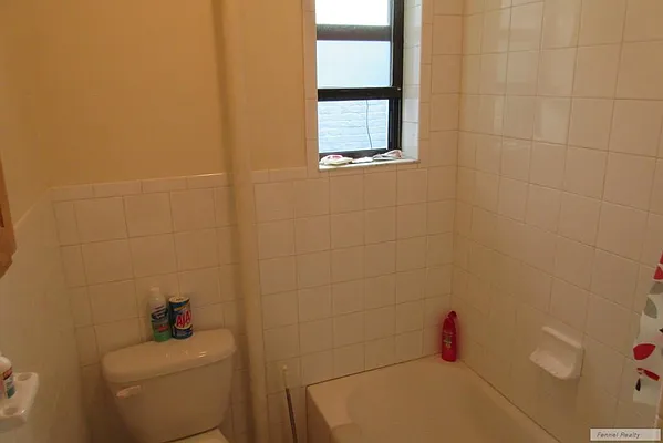 Rented by Fennel Realty LLC | media 14