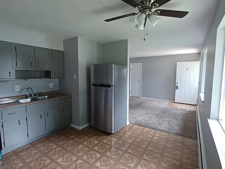 3605 James St #A — Photo 3