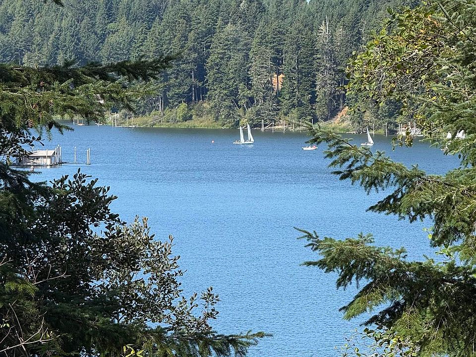 1st image of 3196 S Ten Mile Lake
