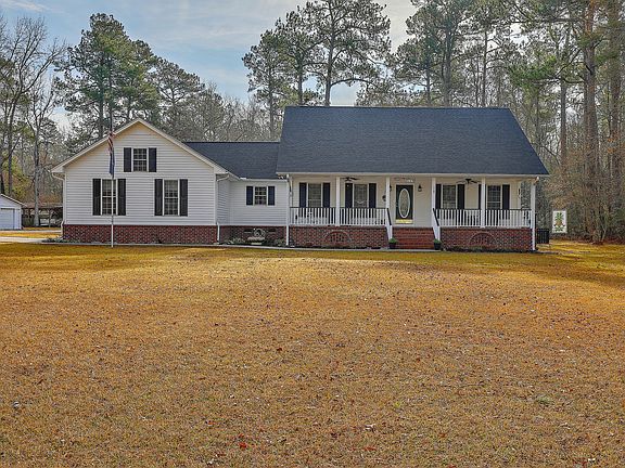 2nd image of 119 Chinners Ln