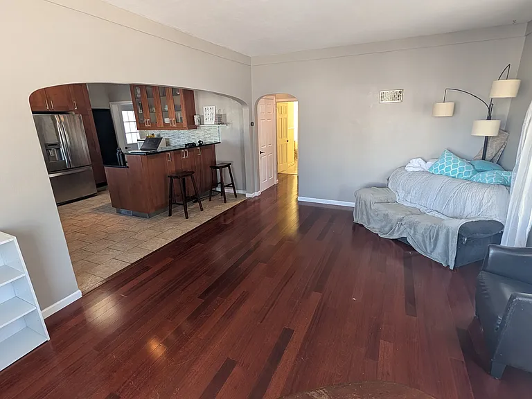 408 W Messenger St #3 — Photo 9