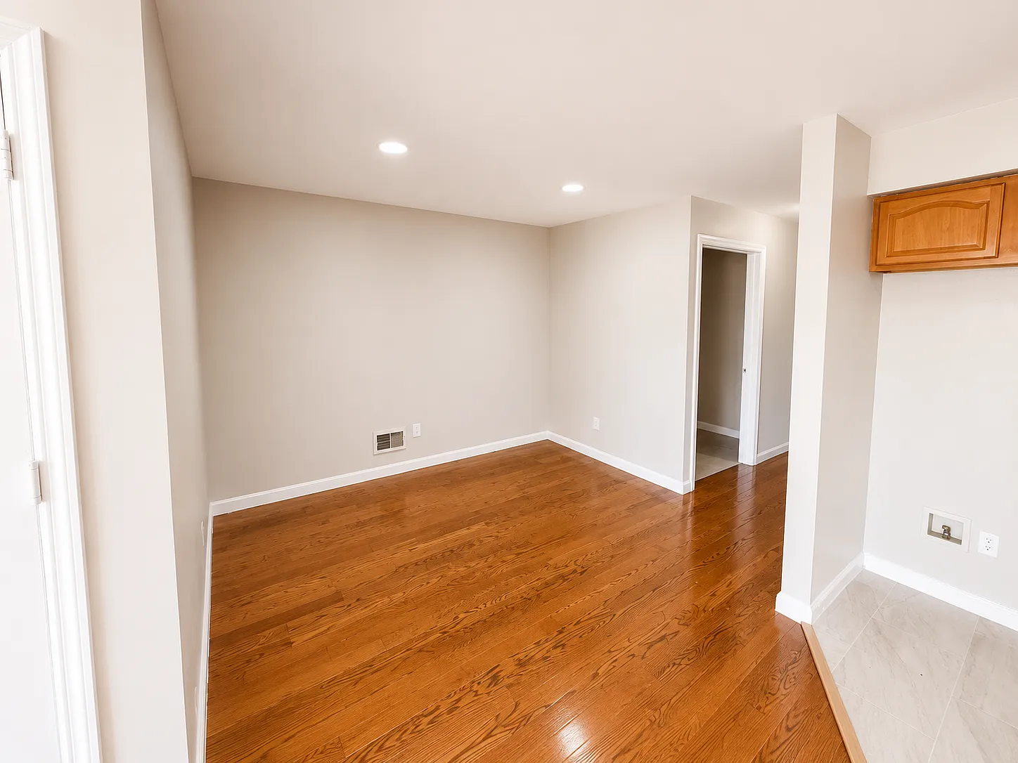 3 bed, $2,500 — Photo 4