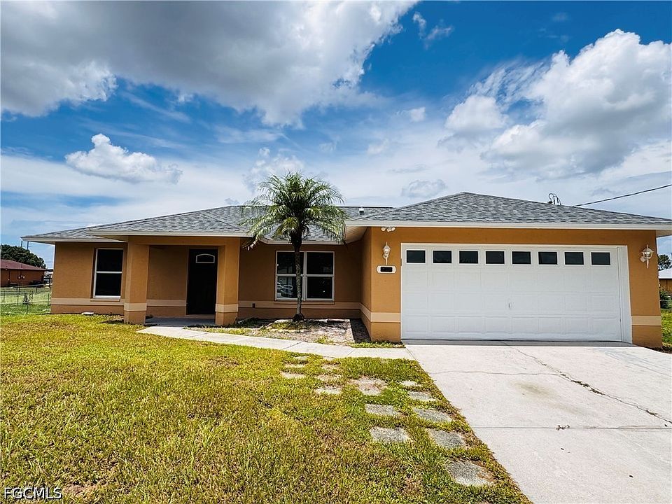 1st image of 718 Rue Labeau Cir