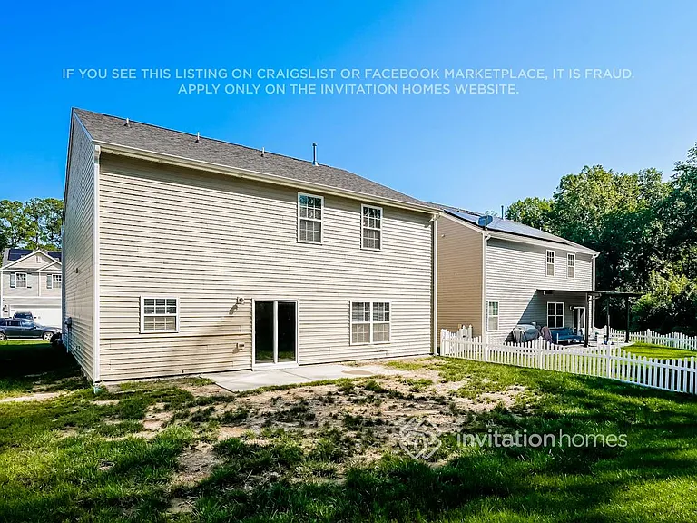 6105 Watsonia Dr — Photo 17