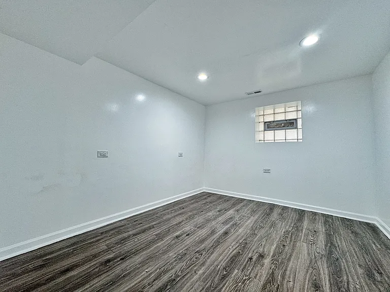 3316 W Flournoy St #G — Photo 11