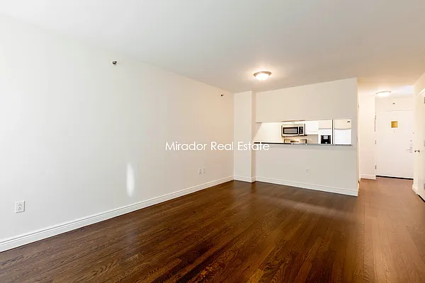 Rented by Mirador Real Estate | media 16