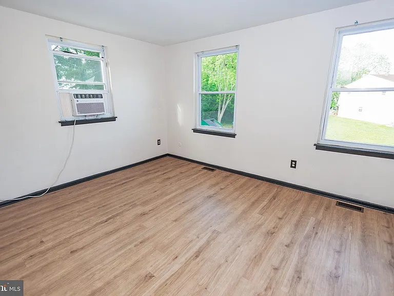 32 Beau Rivage Dr — Photo 12