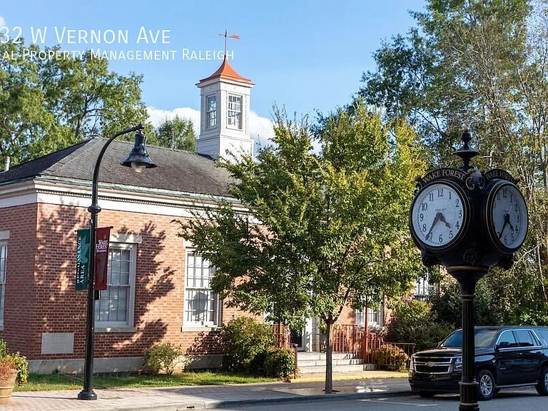 132 W Vernon Ave — Photo 33