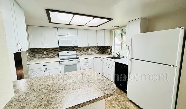 1613 S Palouse Pl — Photo 14