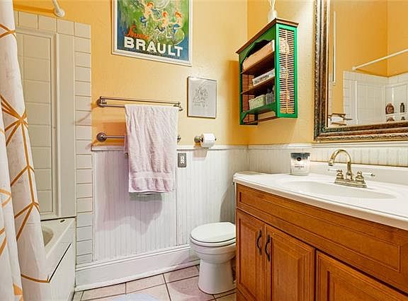5th image of 644 N Pierce St