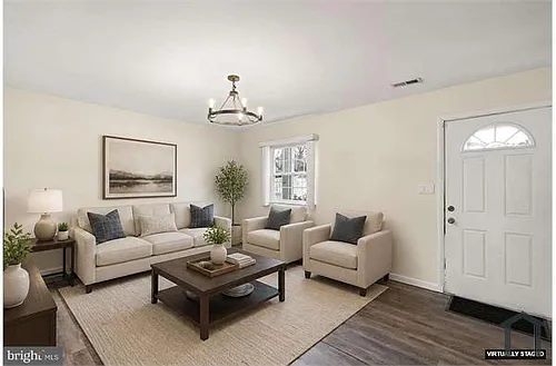 111 Shetland Cir #6 Photo 1