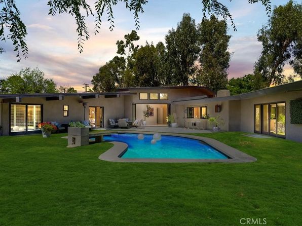 10 Wildhorse Ln