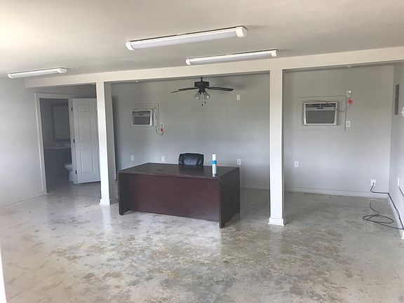 5th image of 1405 W Tunnel Blvd