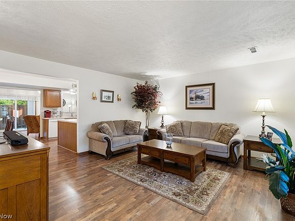 3rd image of 1793 Westport Cv