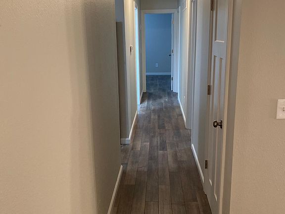 5th image of 1215 E Girard Ave