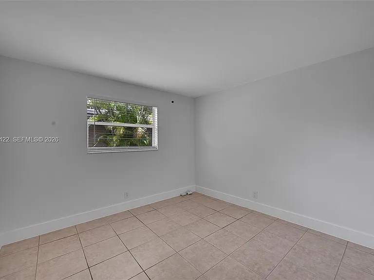808 SW 12th Ct #808 — Photo 22