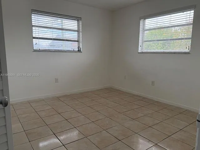 4617 NW 2nd Ter — Photo 5