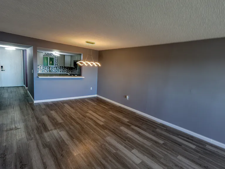 801 83rd Ave N #515 — Photo 8