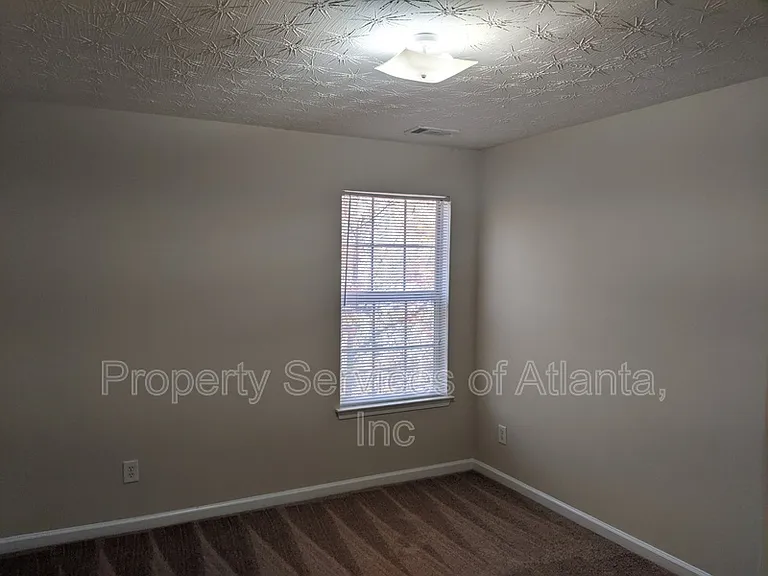 416 Townsend Bnd — Photo 12