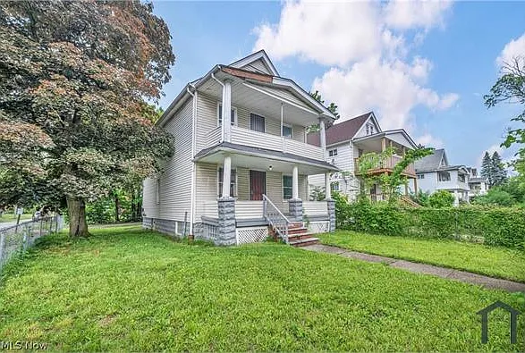 3 bed, $1,350 — Photo 2