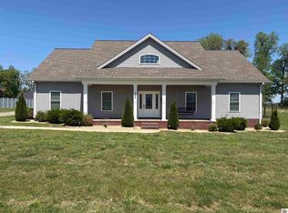 135 Jordan Rd, West Paducah, KY 42086