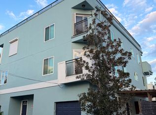 1052 6th St N APT 4, Saint Petersburg, FL 33701