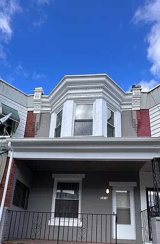 5819 Pemberton St Photo 1