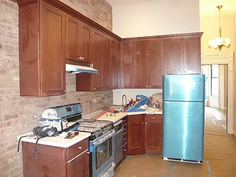 Rented by Strivers Management Group Corp (Brokerage)