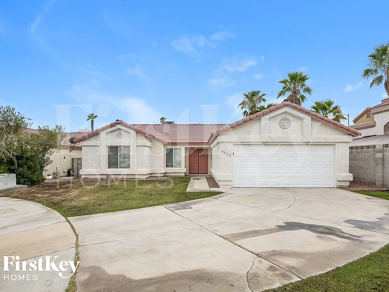 6533 Chilton Ct — Photo 1