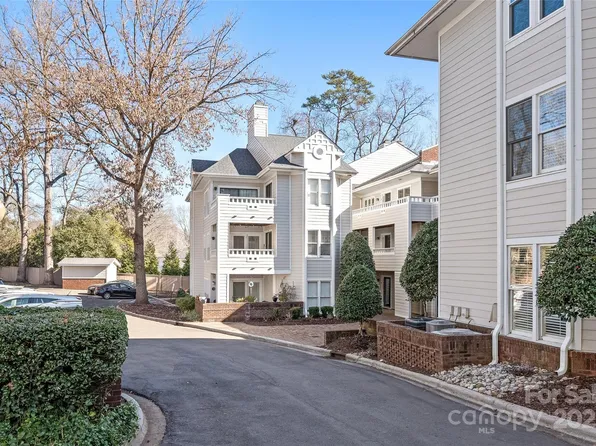 2715 Selwyn Ave APT 47, Charlotte, NC 28209