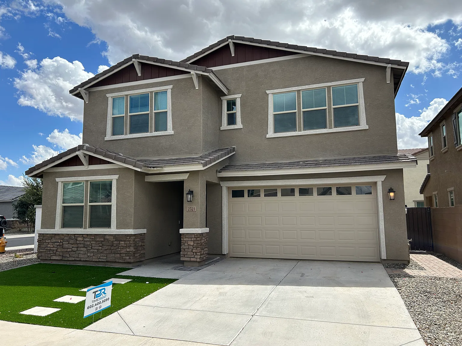 4 bed, 3.0 bath, 2615 sqft, $2,950 — Photo 2